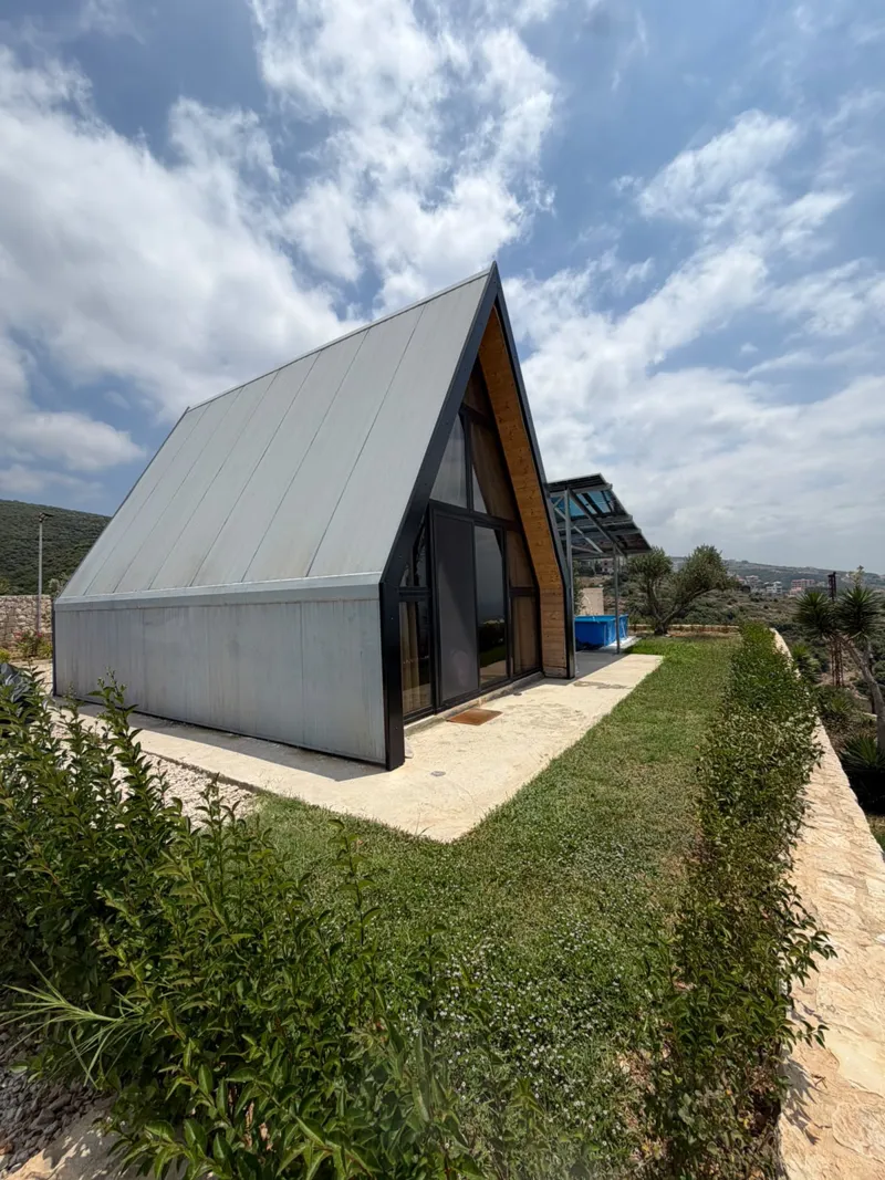 Moobs House